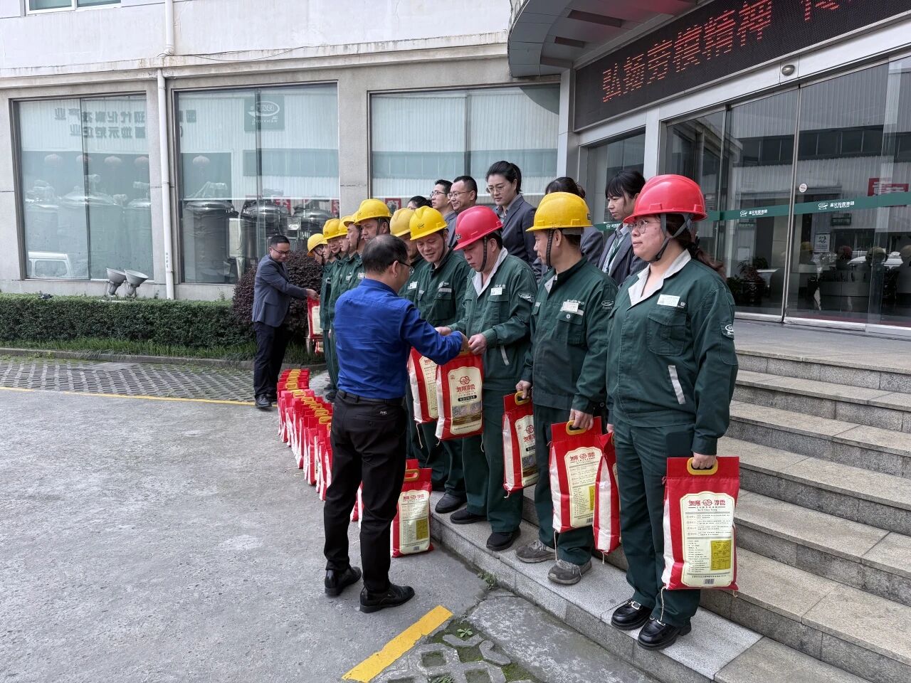 Ggpoker官网-不凡成就非凡,相信品牌的力量